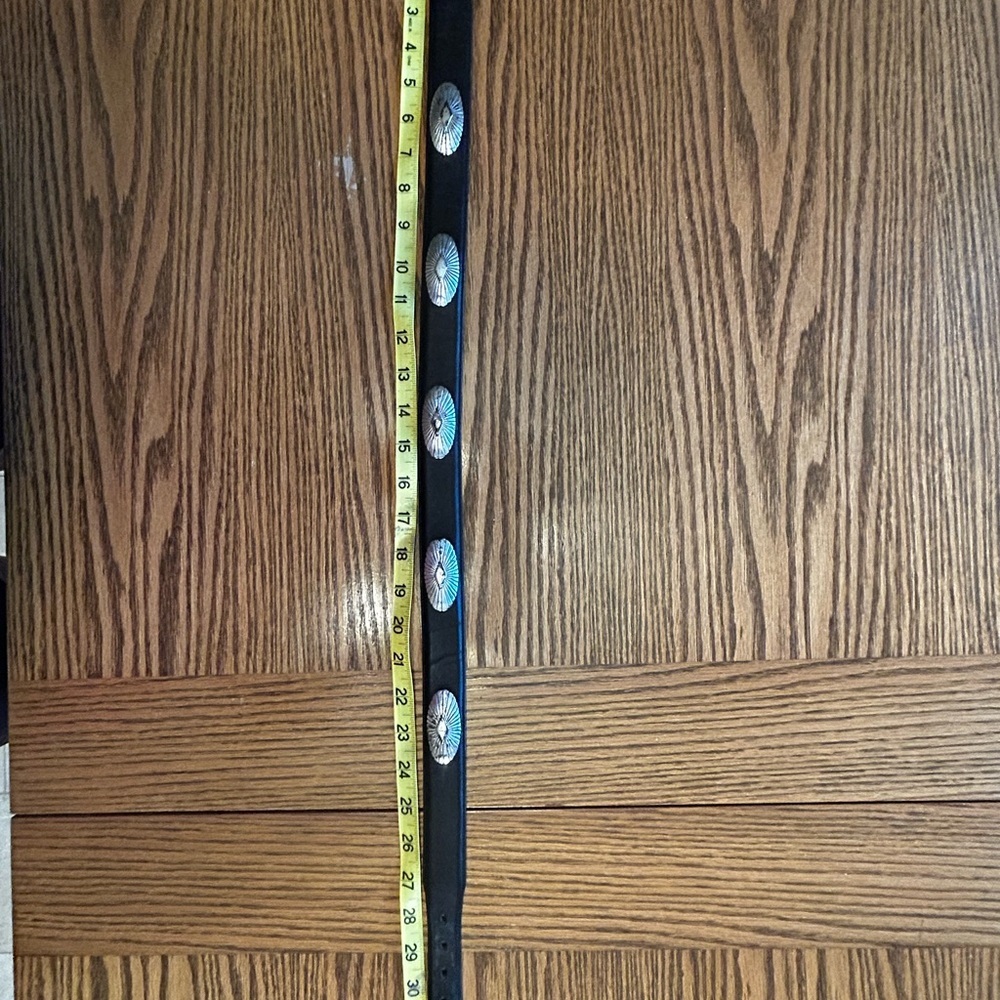 Onyx Women’s Vintage Midnight Black Leather Belt with Silver Details - Picture 9 of 11